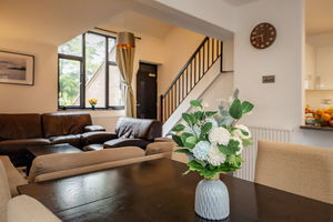 Open Plan Living- click for photo gallery